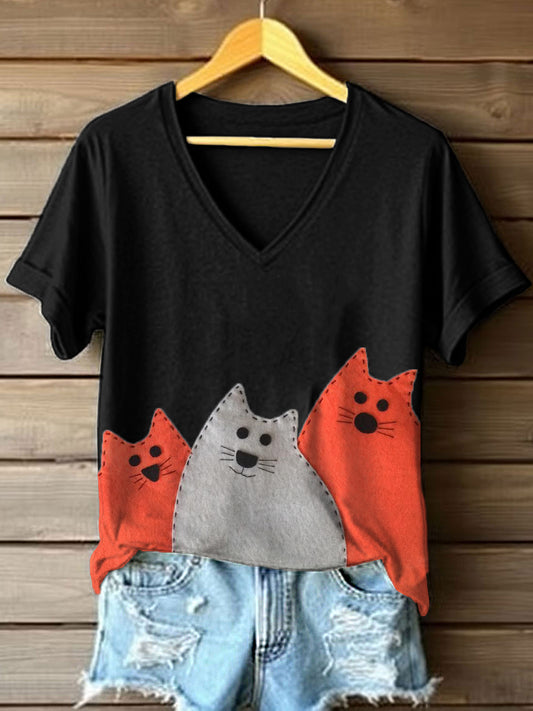 Women's Cute Cat Pattern V-Neck T-Shirt